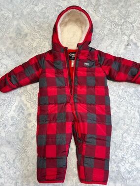 OshKosh B'Gosh Boys Girls Snowsuit Bunting Red Black Buffalo Plaid Check 6/9 MO